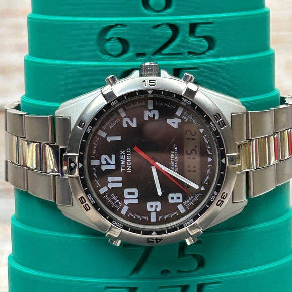 Timex Indiglo Water Resistant 50M Alarm Chrono Timer Watch Never Worn - Picture 5 of 6